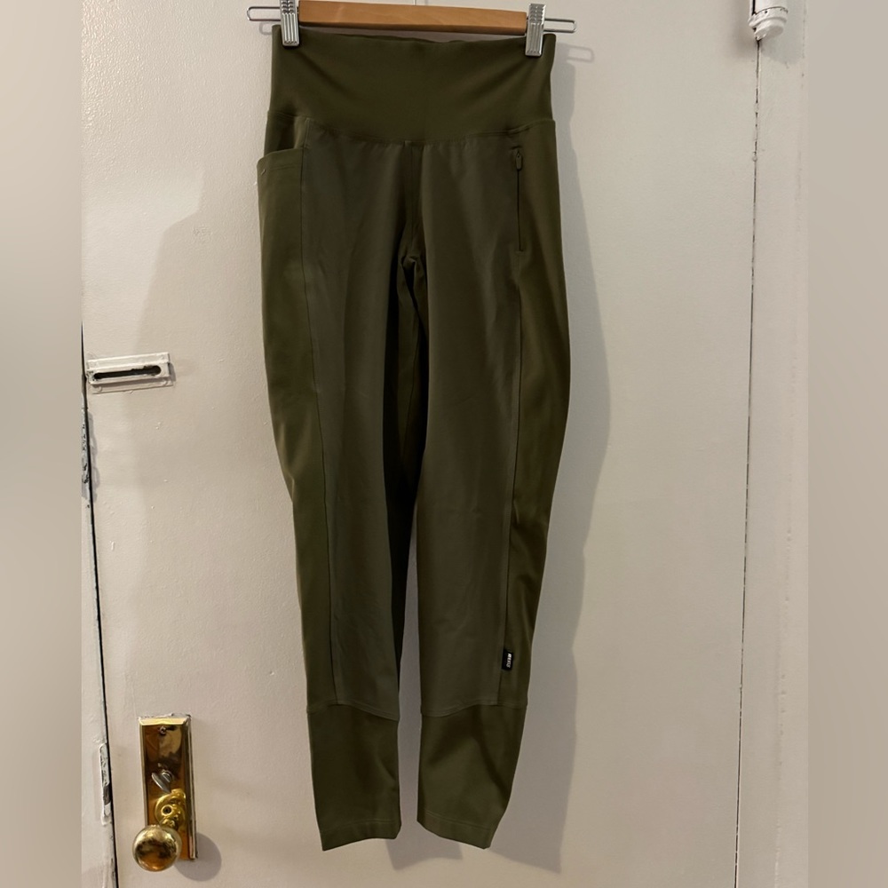 REI Coop paneled hiking legs with side pocket size XSmall